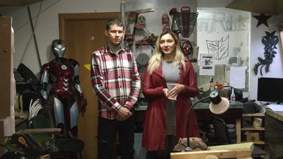 В Івано-Франківську подружжя з Донбасу виготовляє тактичний захист для військових