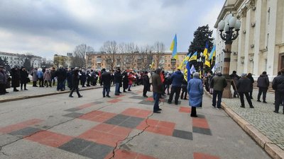 "Ні - фіскалізації!": у Херсоні відбувся автопробіг та мітинг підприємців