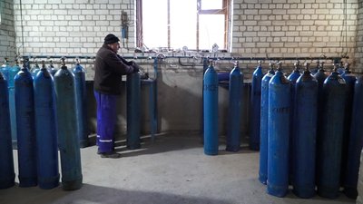 Чернігівщина отримала 20 тонн кисню для лікарень. Цього вистачить на тиждень