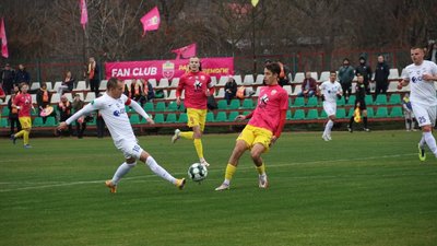 Футболісти СК "Полтава" вдома обіграли "Перемогу"