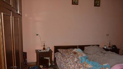 До 12 років в'язниці загрожує двом ужгородцям, яких підозрюють у нападі на пенсіонерку