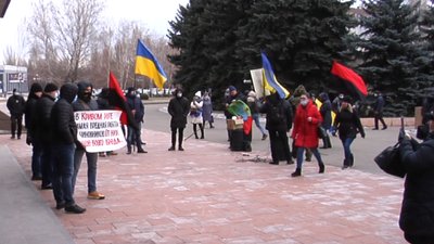 У Кривому Розі пройшла акція "Ні грабіжницьким тарифам" У Кривому Розі пройшла акція "Ні грабіжницьким тарифам"