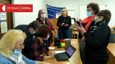 Луцькі бриджисти "третього віку" готуються до змагань