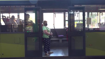 "Люди всі обурені": чому у харківських маршрутках не беруть надмірну кількість пасажирів