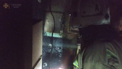У Полтаві на місці пожежі виявили непритомного чоловіка