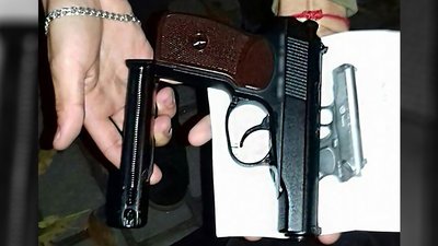 Стріляли по котах і пляшках. У Кропивницькому затримали чоловіків із пневматичною зброєю
