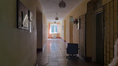 Медикам однієї із лікарень на Львівщині не виплачують зарплати із березня Медикам однієї із лікарень на Львівщині не виплачують зарплати із березня