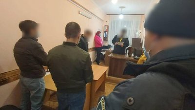 В Одеській області засудили організатора каналу нелегальної міграції – ДПСУ В Одеській області засудили організатора каналу нелегальної міграції – ДПСУ