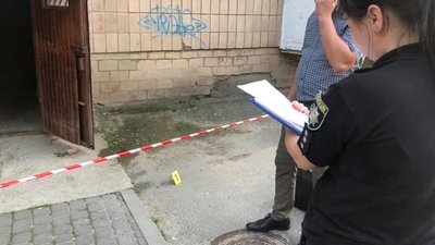 У Франківську стріляли в людину. В області оголошено план "Сирена" У Франківську стріляли в людину. В області оголошено план "Сирена"