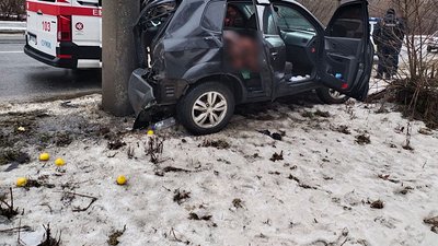 "Дві ДТП за пів години". У Сумах на вул. Харківській сталися автопригоди, є травмовані "Дві ДТП за пів години". У Сумах на вул. Харківській сталися автопригоди, є травмовані