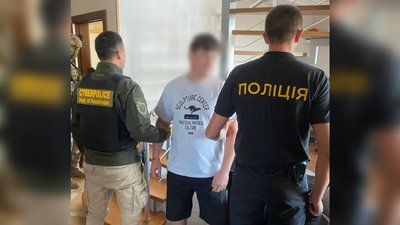 Затримання працівників кол-центру у Чернівцях
