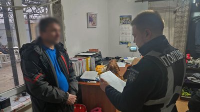 Правоохоронці підозрюють керівника заводу та його заступника в Запоріжжі розтраті майна