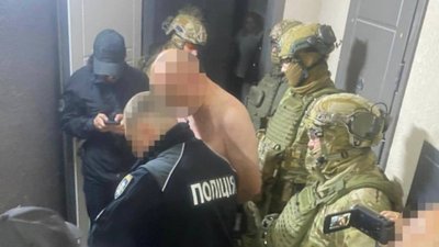 Розбійний напад на людей на Вінниччині: підозрювані