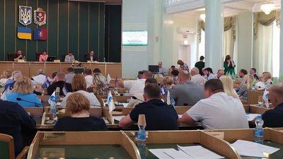 Чергова сесія Хмельницької облради: які питання розглянули й що прийняли депутати?