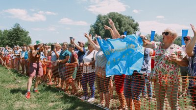 "Тракторфест": на Черкащині влаштували перегони на сільськогосподарській техніці "Тракторфест": на Черкащині влаштували перегони на сільськогосподарській техніці