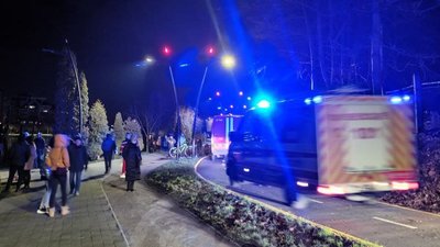 Франківські рятувальники шукають чоловіка, який, імовірно, втопився у міському озері Франківські рятувальники шукають чоловіка, який, імовірно, втопився у міському озері