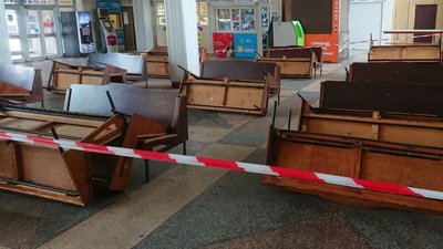 Автобуси курсують, квитків немає.Чи можна дістатися районів Волині де посилили карантин Автобуси курсують, квитків немає.Чи можна дістатися районів Волині де посилили карантин