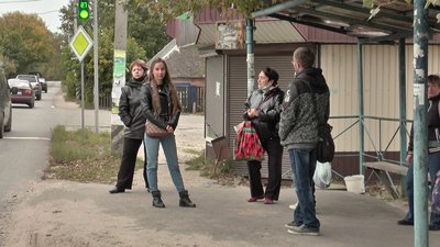 «На пенсію не наїздишся»: жителі мікрорайону Полтави вимагали повернути комунальний автобус «На пенсію не наїздишся»: жителі мікрорайону Полтави вимагали повернути комунальний автобус