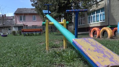 Холод у садочках: чи будуть відновлювати опалювальний сезон у Франківську Холод у садочках: чи будуть відновлювати опалювальний сезон у Франківську