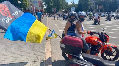 Учасники "Мотопробігу єдності" прибули до Херсона Учасники "Мотопробігу єдності" прибули до Херсона