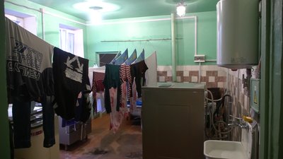 "Немає куди повертатися, бо наша хата згоріла вщент". Історія переселенців із Ма́р'їнки "Немає куди повертатися, бо наша хата згоріла вщент". Історія переселенців із Ма́р'їнки