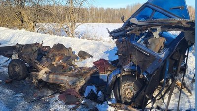 Армія РФ вдарила безпілотником по автівці у Шосткинській громаді