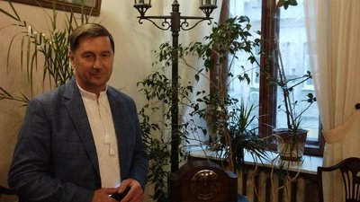 "Лишатися (не)можна" — у Києві відбулась прем'єра вистави херсонського театру "Лишатися (не)можна" — у Києві відбулась прем'єра вистави херсонського театру