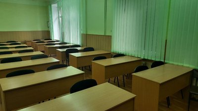 Студенти Кропивницької льотної академії вчаться дистанційно. Їм подобається, вчителі бачать недоліки Студенти Кропивницької льотної академії вчаться дистанційно. Їм подобається, вчителі бачать недоліки