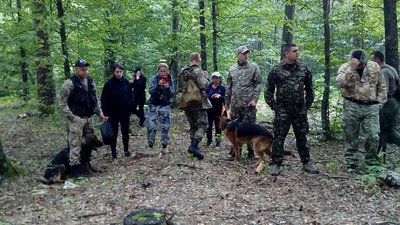 Тиждень пошуків: на Рівненщині у лісі зник дідусь Тиждень пошуків: на Рівненщині у лісі зник дідусь