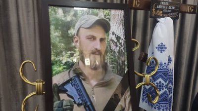 У Хмельницькому попрощалися із воїном Рашадом Оруджевим