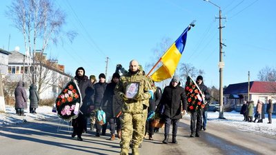 На Чернігівщині попрощалися з чотирма захисниками