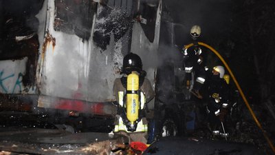 На території Одеського машинобудівного заводу спалахнула пожежа. Що сталося