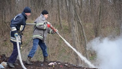 У Кролевці на Сумщині зайнявся сміттєвий полігон У Кролевці на Сумщині зайнявся сміттєвий полігон