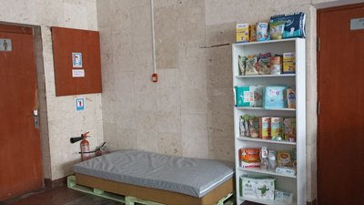 Житомиряни розповіли про перебування у Пунктах незламності Житомиряни розповіли про перебування у Пунктах незламності