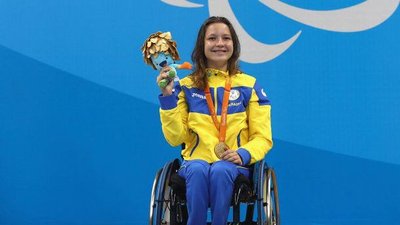 Яким запам'ятає 2021 рік Ліза Мерешко - паралімпійська чемпіонка та почесна громадянка Херсона Яким запам'ятає 2021 рік Ліза Мерешко - паралімпійська чемпіонка та почесна громадянка Херсона