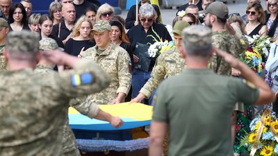 На Тернопільщині попрощалися з двома військовослужбовцями