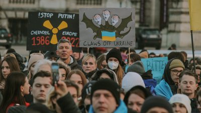 Про це не можна мовчати: черкащанка розповіла, як підтримують Україну за кордоном Про це не можна мовчати: черкащанка розповіла, як підтримують Україну за кордоном