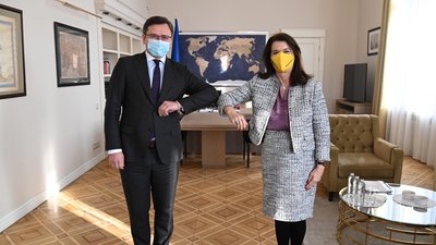 Україна запросила Швецію долучитися до Кримської платформи — Кулеба