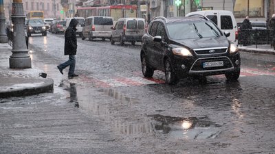 сніг у Чернівцях