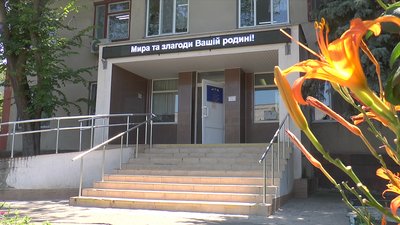 Електронне табло встановили в миколаївському пологовому будинку