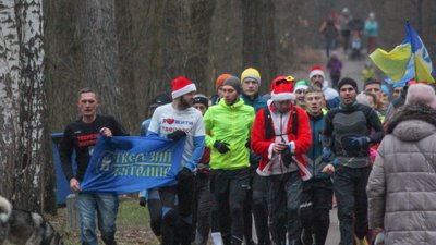 "AfterОлів'є Run 2024": понад 100 житомирян стали учасниками благодійного забігу на підтримку ЗСУ "AfterОлів'є Run 2024": понад 100 житомирян стали учасниками благодійного забігу на підтримку ЗСУ