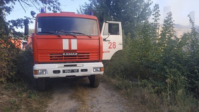Пожежа в Ізюмі: постраждалим жителям гуртожитку виплатили матеріальну допомогу