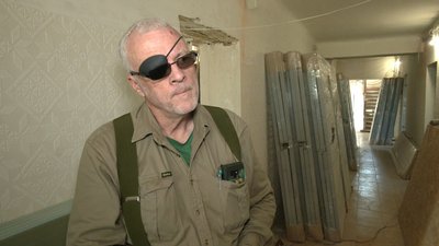 Австралійський волонтер допомагає облаштовувати прихисток для переселенців у Львові Австралійський волонтер допомагає облаштовувати прихисток для переселенців у Львові