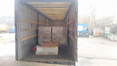 До Сум з Литви благодійники передали 22 тонни парафіну для окопних свічок До Сум з Литви благодійники передали 22 тонни парафіну для окопних свічок