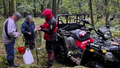 Грибники, заблукали, рятувальники, Франківщина