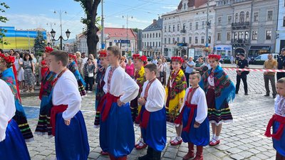 У Чернівцях відзначають День Державності У Чернівцях відзначають День Державності