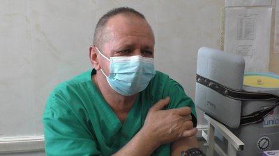 На Хмельниччині щеплення від коронавірусу отримали медики ще у чотирьох містах