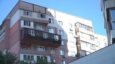 «Цар-балкони» та інші самочинні споруди в Дніпрі: у чому небезпека та яка відповідальність «Цар-балкони» та інші самочинні споруди в Дніпрі: у чому небезпека та яка відповідальність