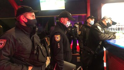 На Прикарпатті відкрили два кримінальні провадження за порушення карантину