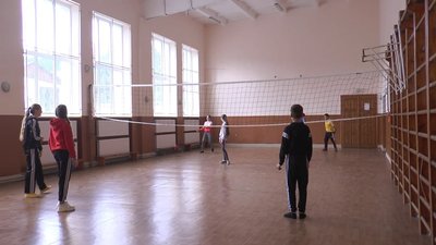 У Красноїллі на Івано-Франківщині не можуть добудувати ліцей чотири роки
